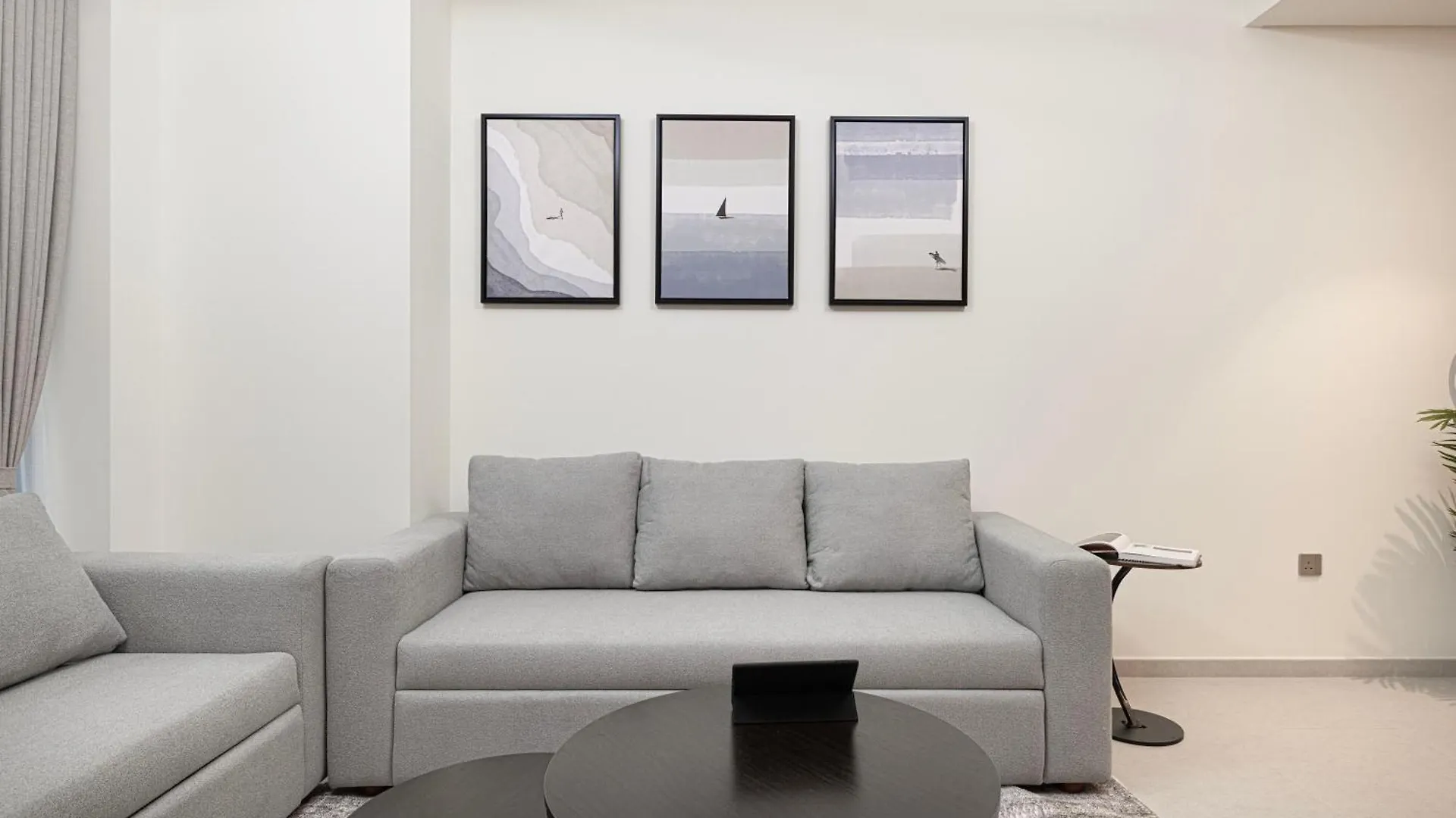 Grande Apartment 1 Bedroom With Amazing Pool, Gym And Location Dubai 0*,  United Arab Emirates